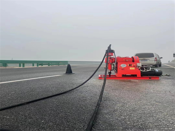 永善马路路基路面开裂下沉注浆加固灌浆